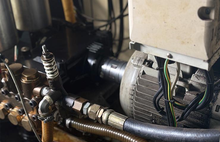 The Weight of Time, The Medal of Precision: A 10-Year-Old "DIAMOND" High-Pressure System Returns Home